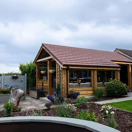 Villa 5 Bed Coastal Fethard-on-sea Hook Penisula Wexford