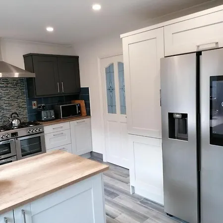 5 Bed Coastal Fethard-on-sea Hook Penisula * Wexford